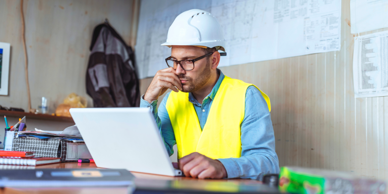 web_engineer-working-on-construction-project_credit_istock-1318828483.png