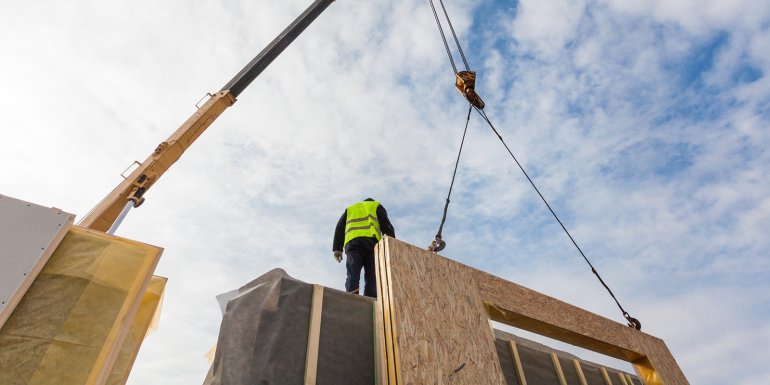 web_building-worker-on-roof_credit_istock-819717080.png