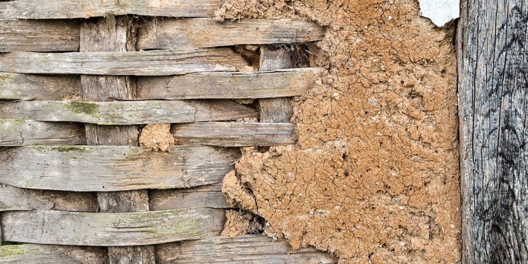 Wattle and daub-CREDIT_alamy_debm52