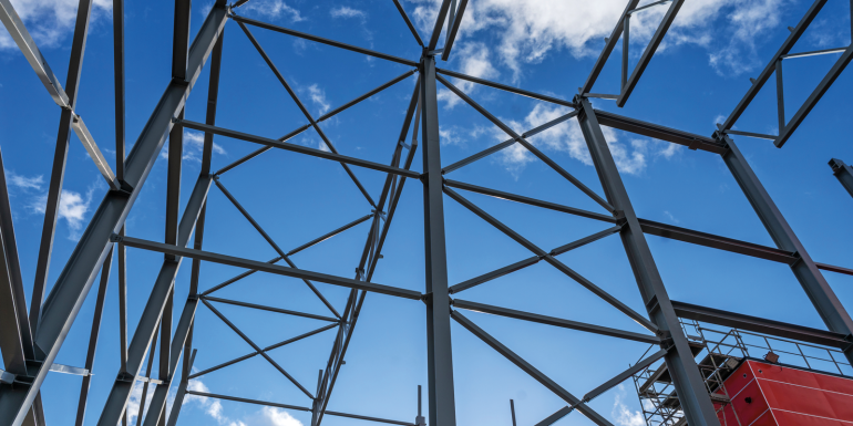 steel frame structure. CREDIT_istock-1206513341