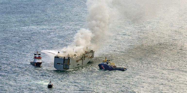 A fire aboard a cargo ship carrying electric vehicles off the coast of the Netherlands in July 2023 was likely triggered by lithium-ion batteries. Image credit | Alamy