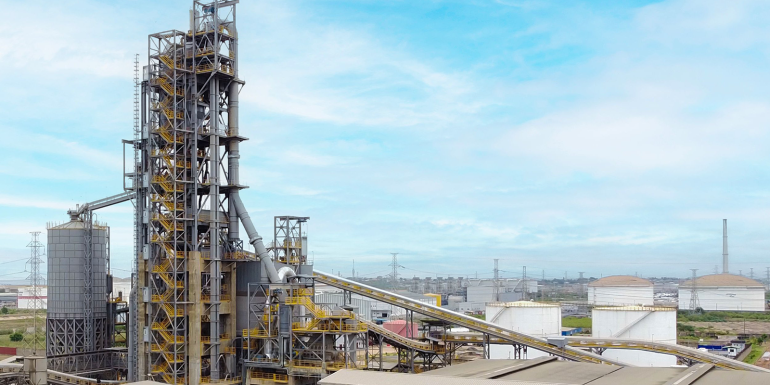 calcined clay plant in tema ghana. credit cbi ltd heidelberg materials ag