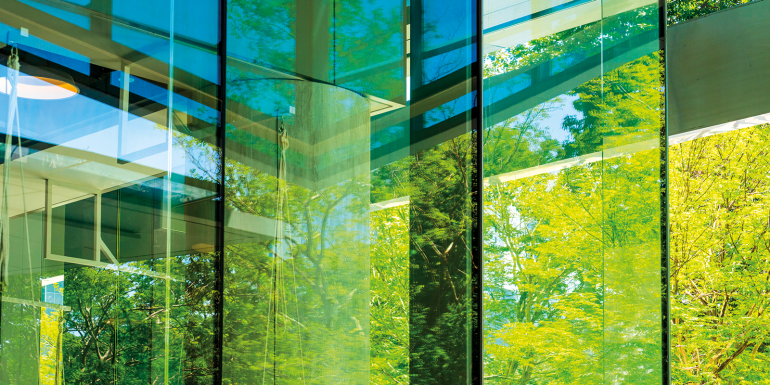 How smart buildings reduce carbon emissions in built environment. CREDIT_istock-1496068906
