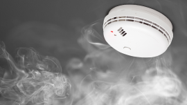 web_smoke-detector_credit_istock-858627480.png