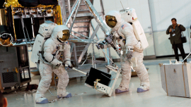 web_p13_apollo-protocol_apollo-13-crewmen-simulate-lunar-surface-eva-during-training-exercise_credit_nasa.png