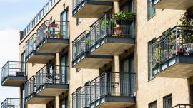 web_apartment-building-with-balconies-london_credit_istock-805119226.jpg