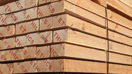 planks of wood - CREDIT_istock-495875388